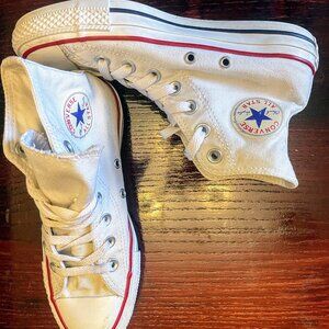 Converse Chuck Taylor All Star High Tops Unisex White